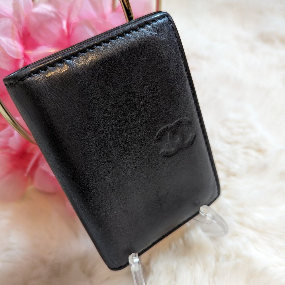 Chanel Lambskin Leather Wallet Unisex